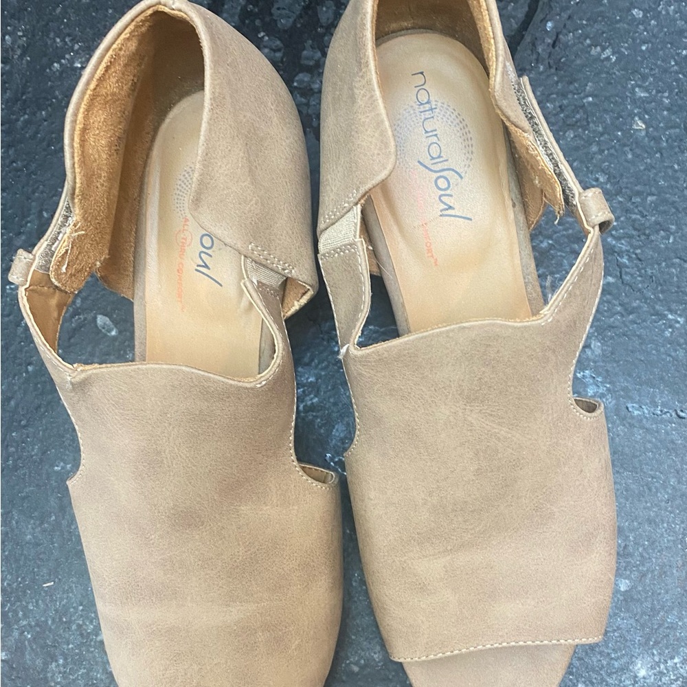 Natural Soul Women's Brown Mules